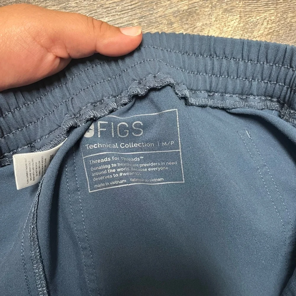 Figs Blue Cargo Pants with Elastic Waistband